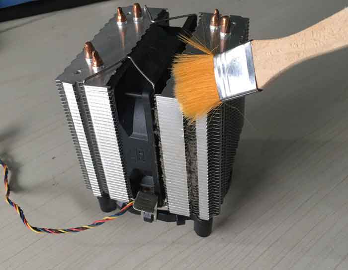 clean dust for cpu cooler